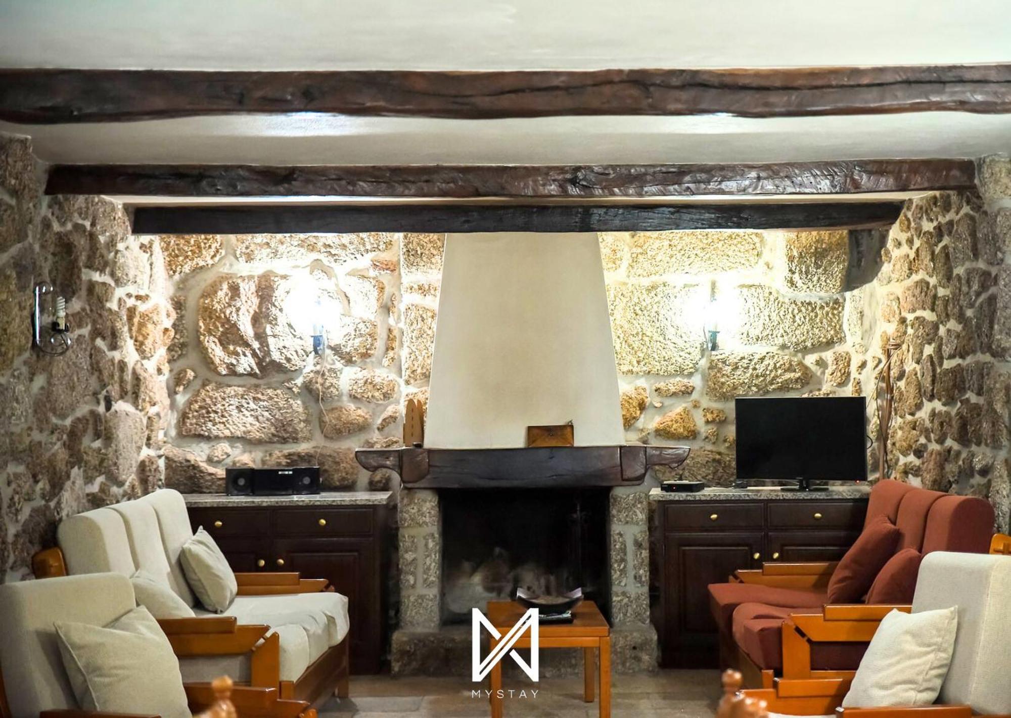 Mystay - Quinta Dos Vieiras Mosteiro  Extérieur photo